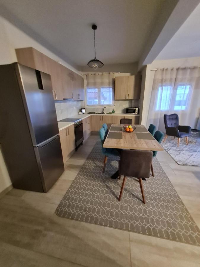 Le-Lia'S Place Яніна Екстер'єр фото